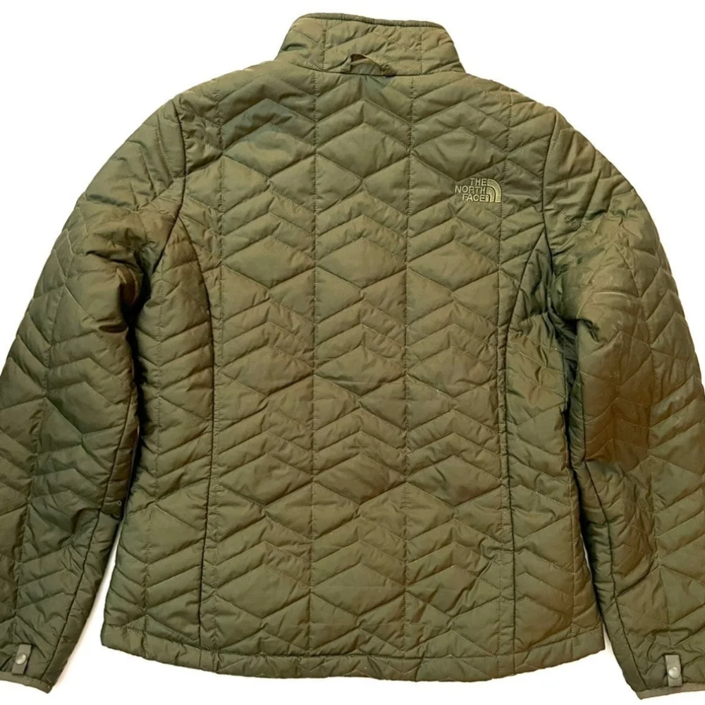 The North Face • Army Olive Green Womens Jacket Size Medium - Picture 3 of 4
